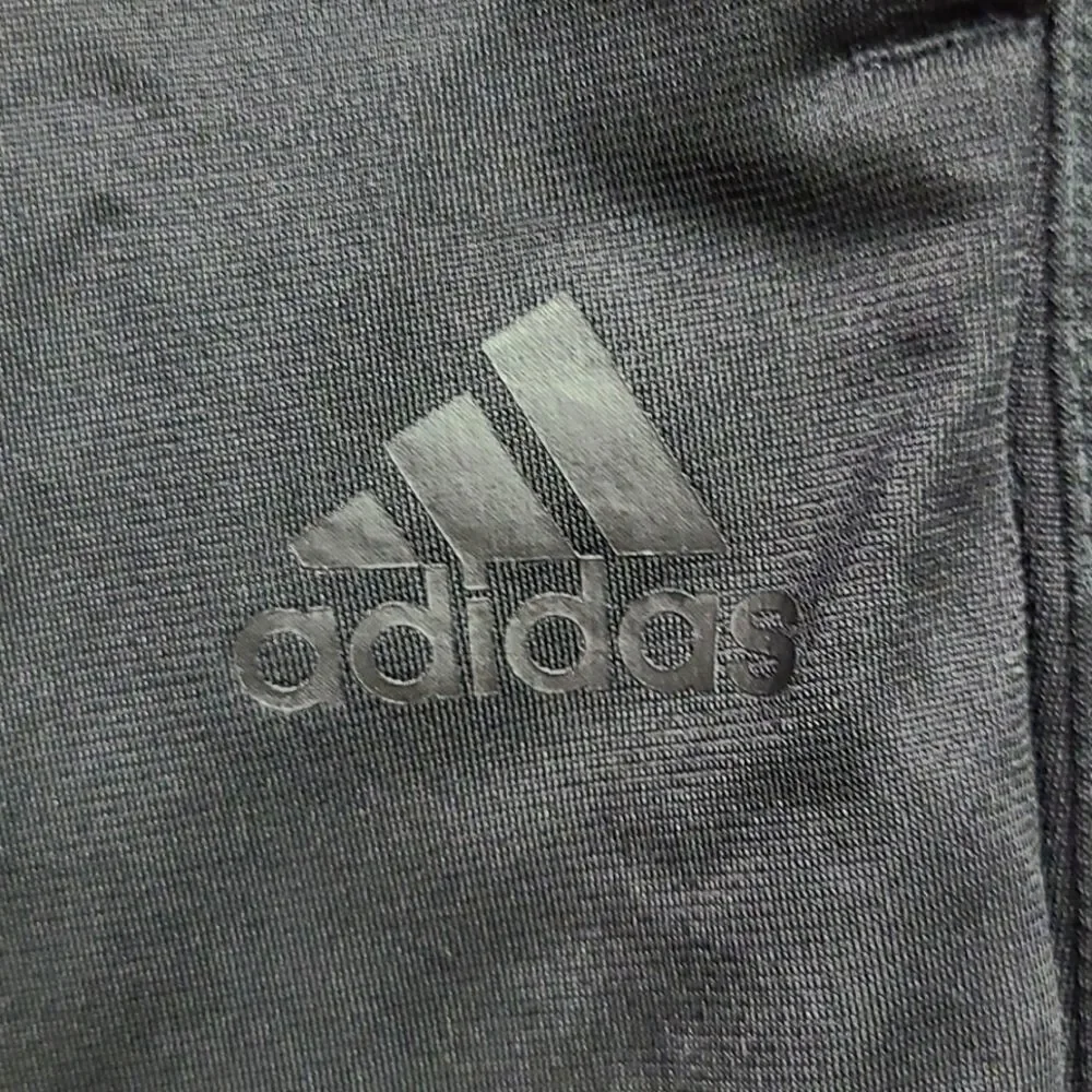 Adidas Men's Joggers in Black Size Small‎